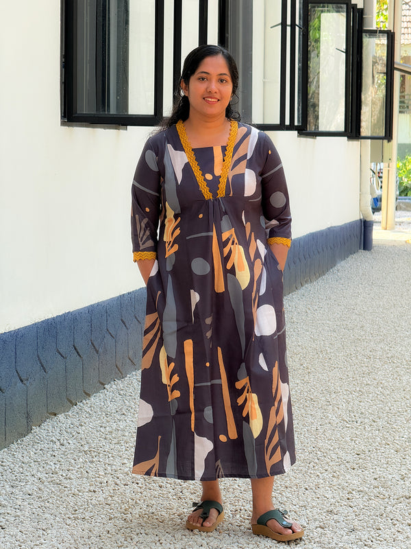 BLACK & MUSTARD ABSTRACT PRINT DRESS Mustard Abstract Print Dress” - A LINE DRESS CODE NO:BVK016